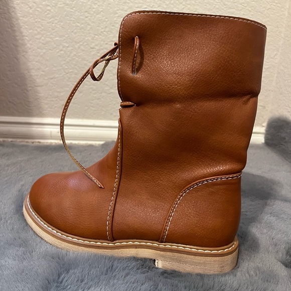 Faux leather and wool boots - Picture 6 of 8